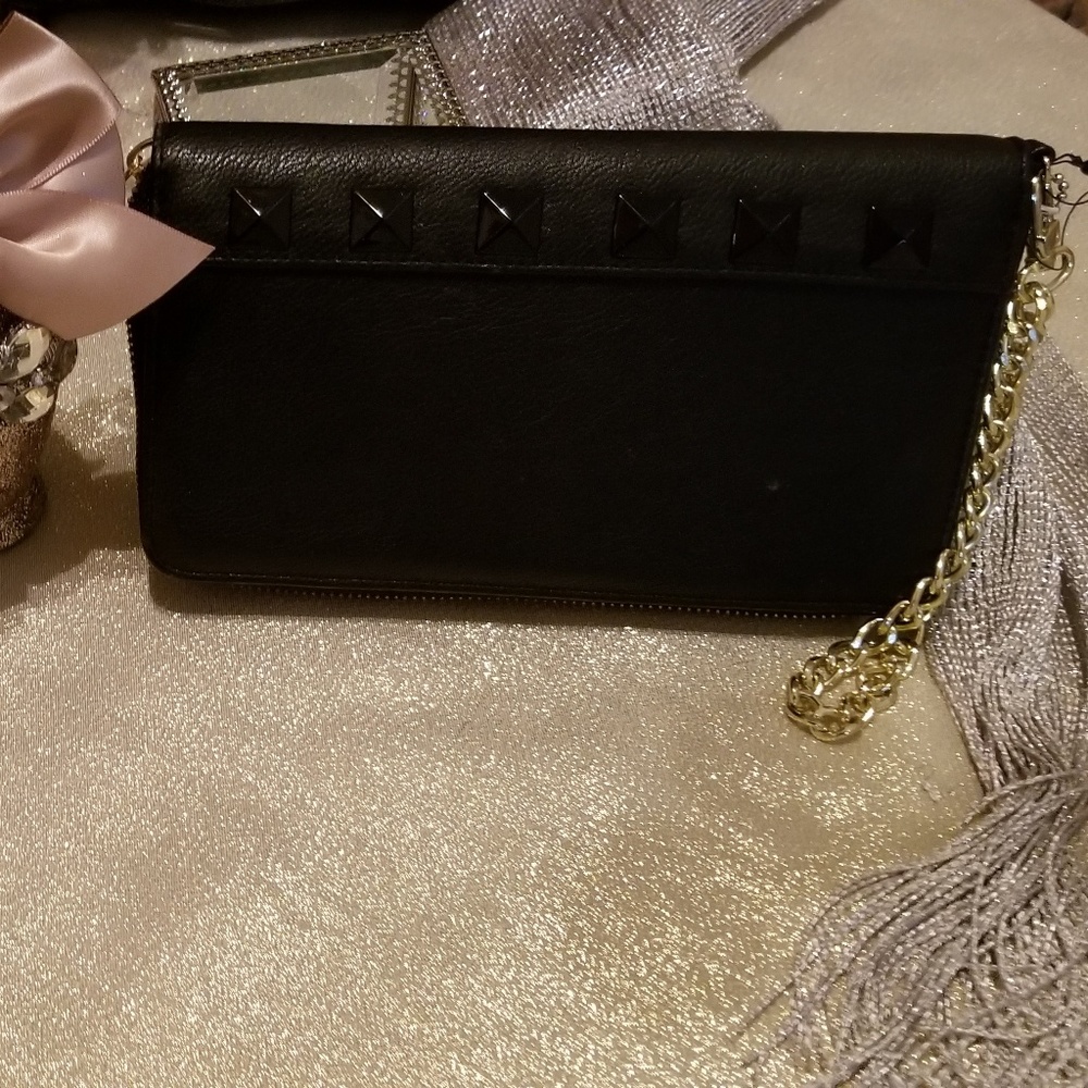 Black clutch purse W/ gold chain